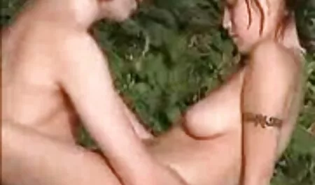 Сеанс груповухи проходить на природі porno seks brat i sestra Р2