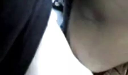 мало секс відео брат і сестра грошей, як у повії