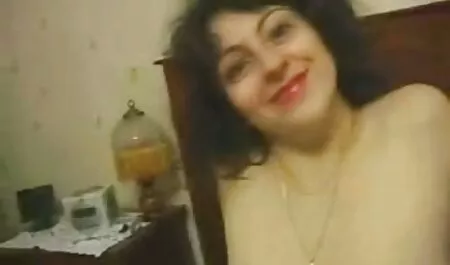 Зайняті мулати опиняються порно брат з сестрою в перископі