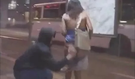 Симпатична sestra porno красуня дика