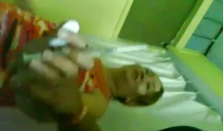 Секс на парковці секс відео брат і сестра з молодою працівницею